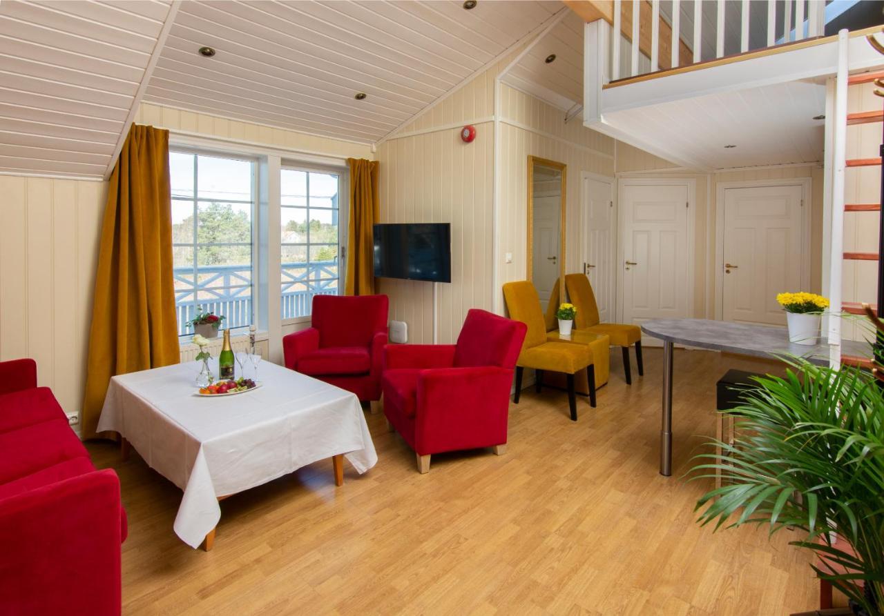 Arendal Herregaard Sommerstuer & Leiligheter Faervik Экстерьер фото